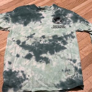 green tiedye long sleeve tshirt
